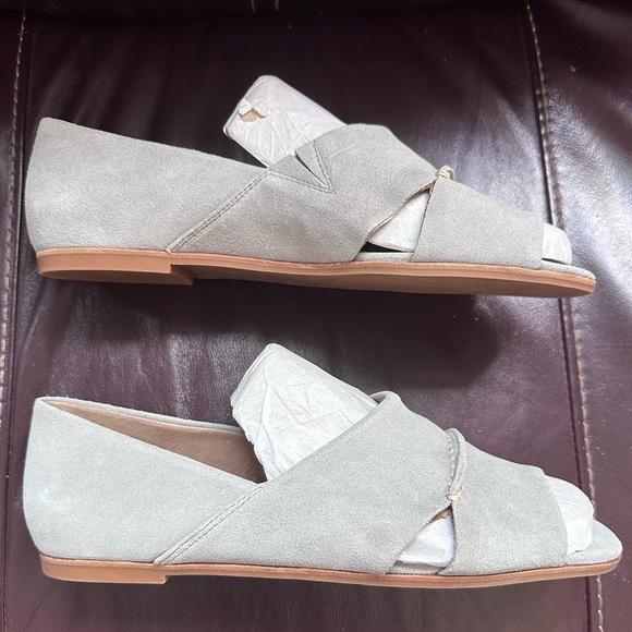 Corso Como Women’s Leather Suede Flat Tan Shoes Size: 10 - Picture 2 of 7